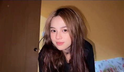 Lyniniii Rolyn .